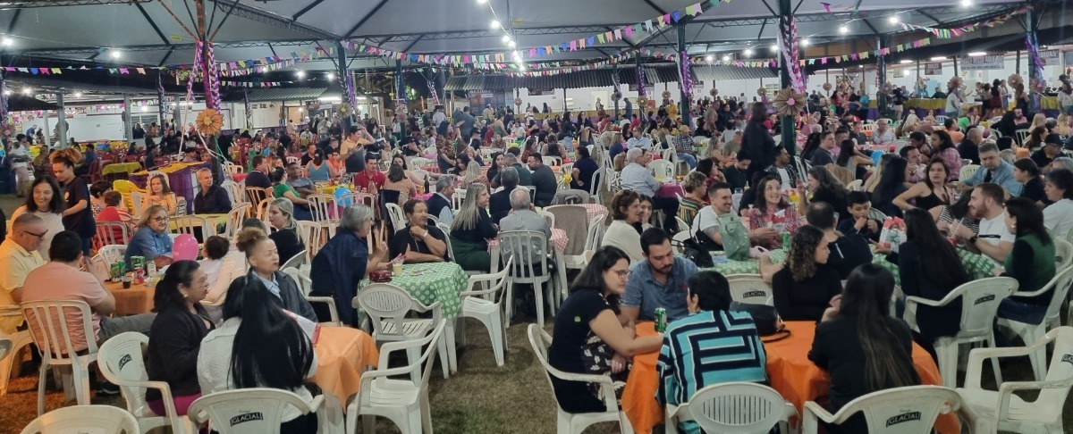 APAE Araraquara prepara Arraiá da Bondade com shows, comida típica e feira; veja quando