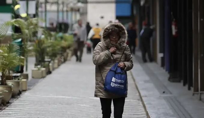 Quarta onda de frio deve chegar em Araraquara nesta semana? Confira na previsão