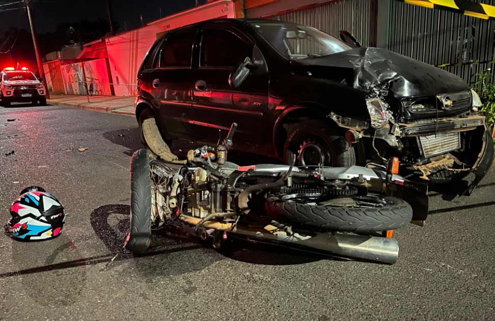 Motociclista fica gravemente ferida após ser atropelada e arrastada por carro na Vila Sedenho