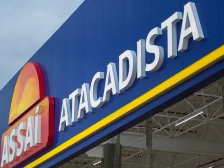 Assaí, SENAI e HEAB abrem vagas em Araraquara e Américo; salários chegam a R$ 5 mil