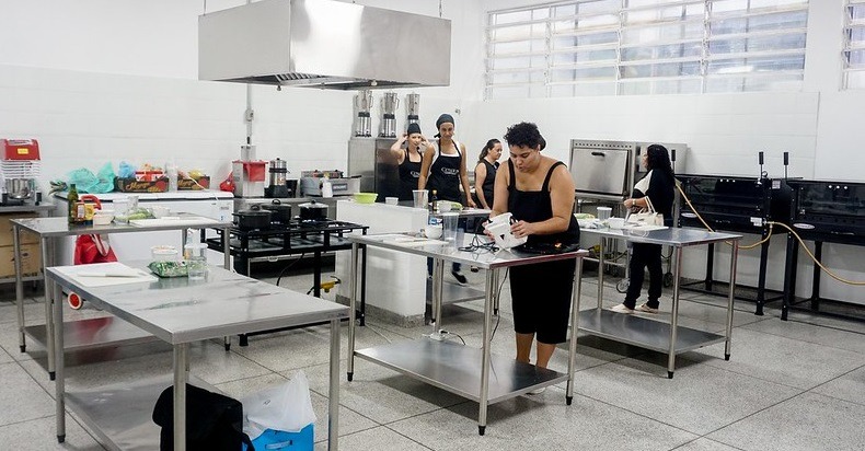 Auxiliar de cozinha, analista de cobrança e atendente estão na lista do PAT de Araraquara