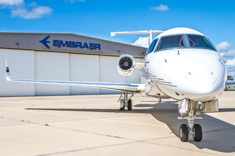 Tarifaço dos EUA pode causar demissões e perdas na Embraer, como na pandemia
