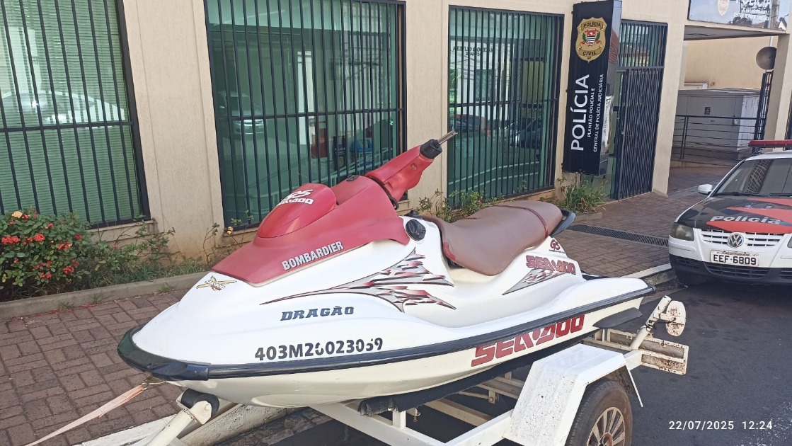 SIG da CPJ recupera jet ski furtado no Cecap