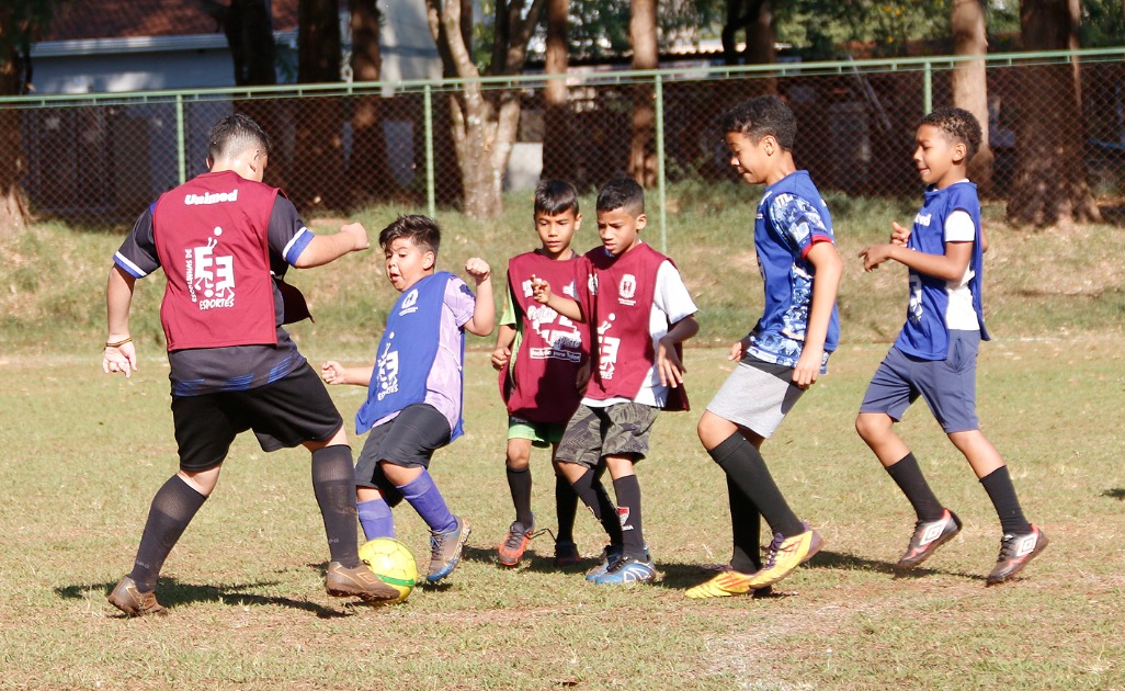 Quer inscrever seu filho nas Escolinhas de Esportes de Araraquara? Saiba como!