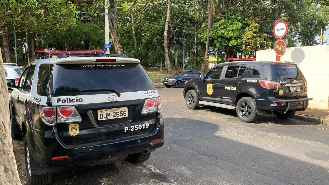 DIG cumpre mandados de busca e apreensão contra furtos de módulos de ônibus em Araraquara