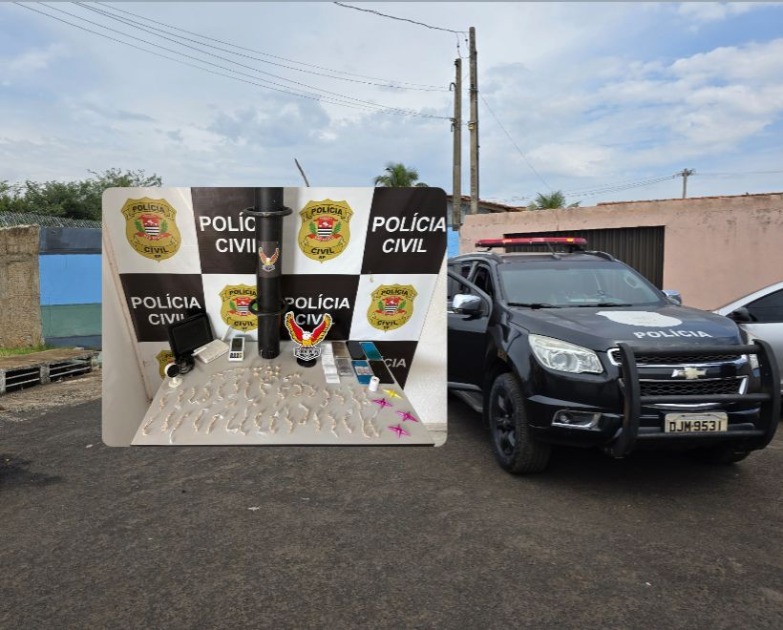 DISE desmonta “bunker do tráfico”, prende casal e apreende adolescentes com drogas no Vale do Sol