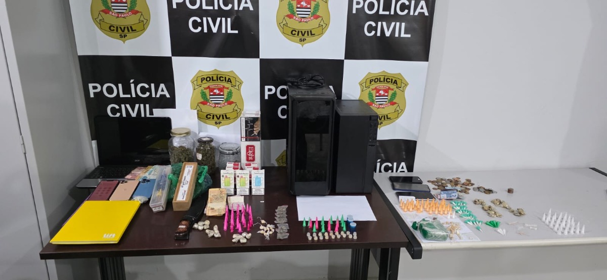 Operação da Polícia Civil termina com quatro presos e drogas apreendidas em Araraquara e Santa Lúcia