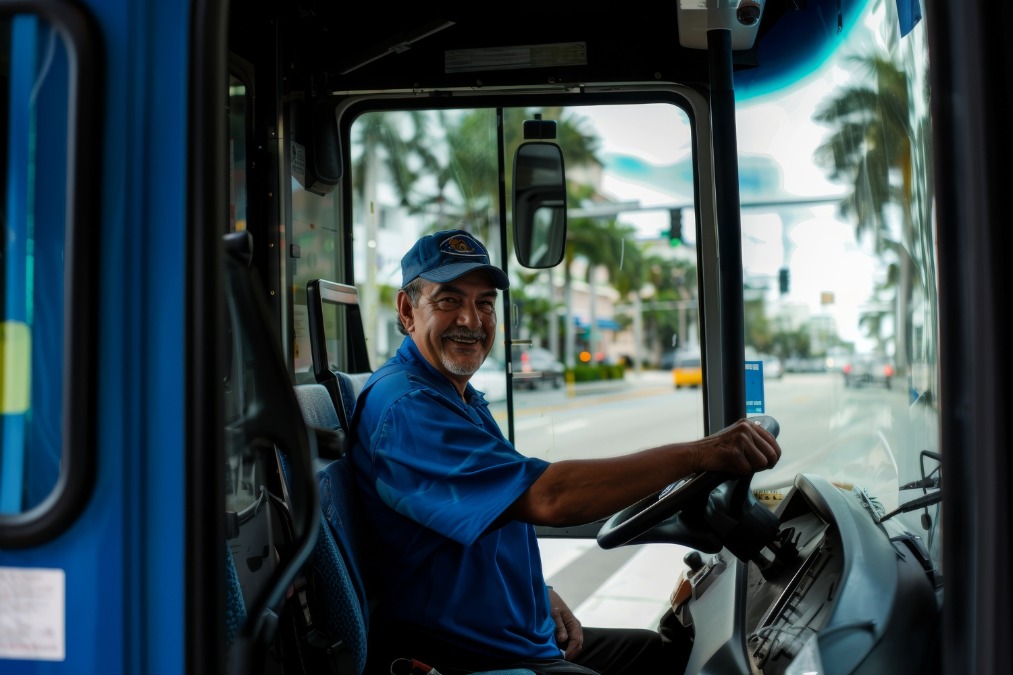 PAT Araraquara abre 47 vagas, incluindo motoristas, coletores e encarregados de limpeza