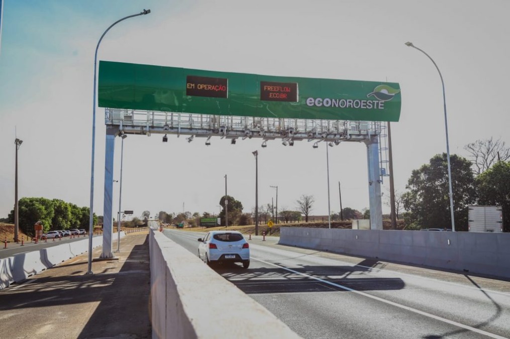 Pedágio eletrônico Free Flow começa a operar em rodovia da região de Araraquara