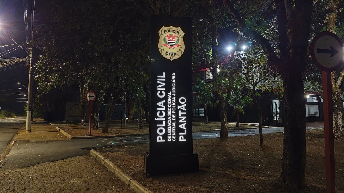 Motorista de app fica em choque após passageira dizer que esfaqueou marido e amante em motel de Araraquara