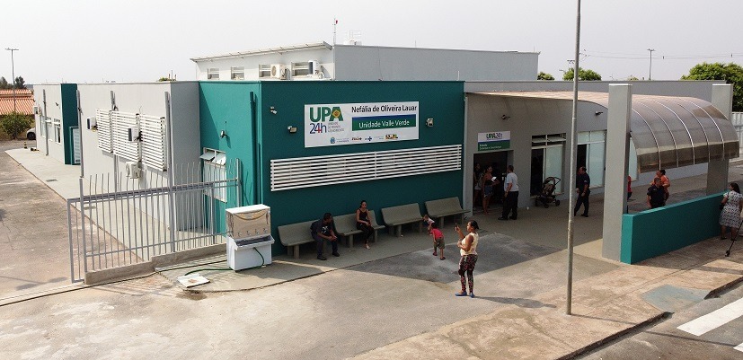Paciente tenta agredir médico e danifica equipamento em UPA de Araraquara
