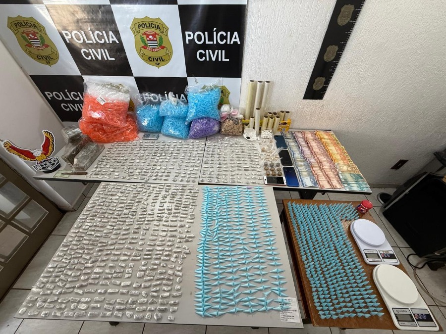 DISE desarticula esquema de tráfico, prende trio e apreende grande quantidade de cocaína e maconha em Araraquara