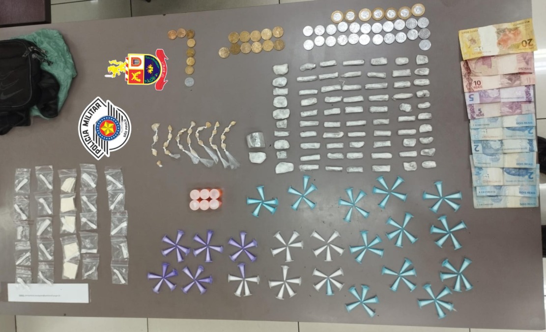Homem é preso pela PM com cocaína, maconha, crack e haxixe no Jardim América