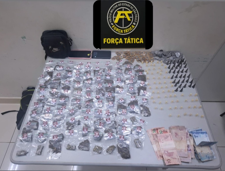 Adolescente é detido pela Força Tática com mochila carregada de drogas no Residencial dos Oitis