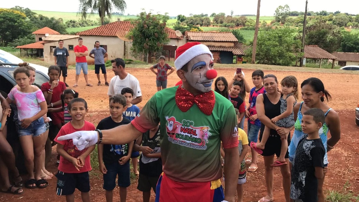 Natal solidário da Turma do Clau Clau mobiliza Araraquara para doar brinquedos; veja como ajudar