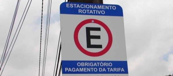 Hoje: 100% da arrecadação da Zona Azul vai para compra de fraldas pelo Fundo Social