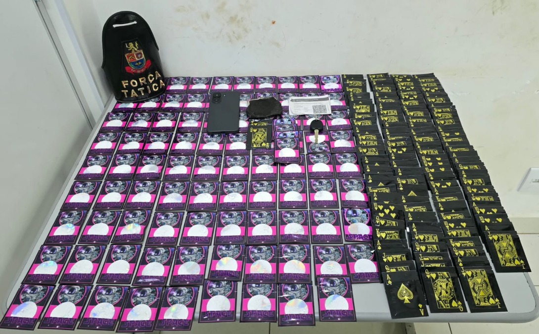 Motorista do “disk drogas” é preso pela Força Tática com 204 envelopes de cocaína no Vale do Sol