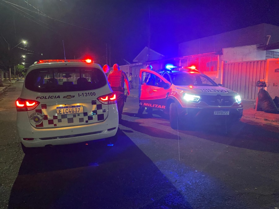 Jovem é baleado após discussão no Jardim Água Branca