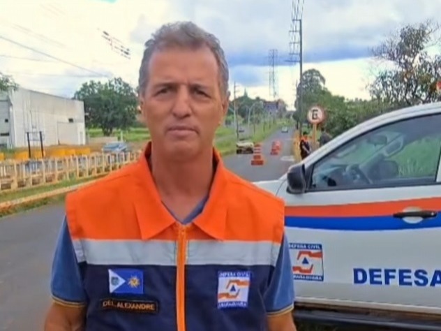 Risco estrutural: meia pista da Ponte Domingos Zanin é interditada em Araraquara