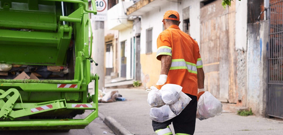 Coleta de lixo: Araraquara abre 10 vagas de emprego