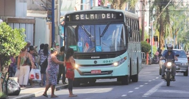 Moradores da zona Norte reclamam de superlotação e precariedade nos ônibus em Araraquara