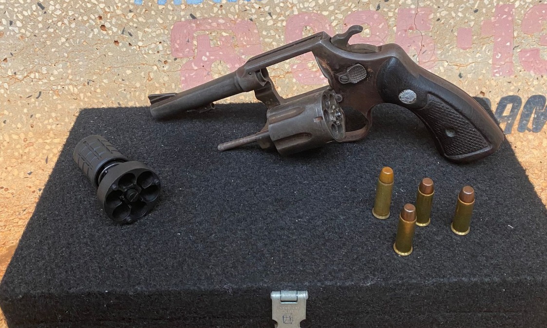SIG de Taquaritinga prende homem e apreendem arma de fogo, munições e celulares em Guariba