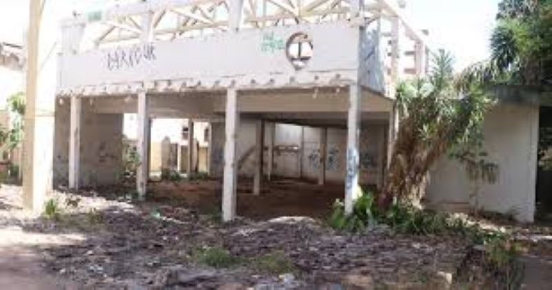 Abandonado, Tropical Shopping acumula dívida milionária e vira alvo de questionamentos em Araraquara