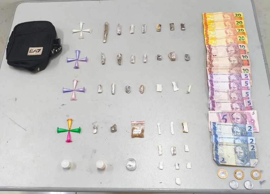 GAT da GCM prende jovem com drogas e dinheiro no Jardim São Rafael ll