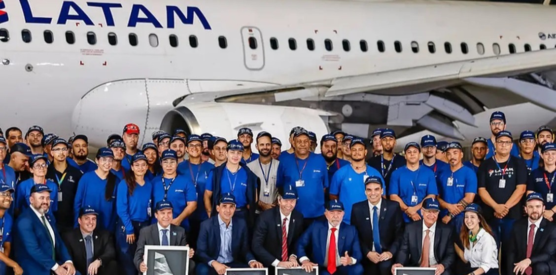 Investimento bilionário: Latam incorpora primeiros aviões da Embraer na frota