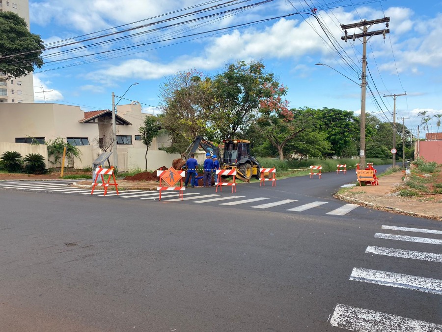 DAAE: Rua de Araraquara é interditada hoje e obras podem afetar abastecimento de água
