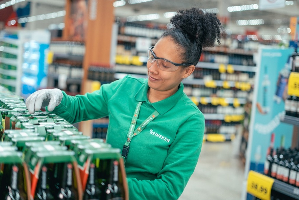 Heineken abre vagas em Araraquara para produção e nível médio