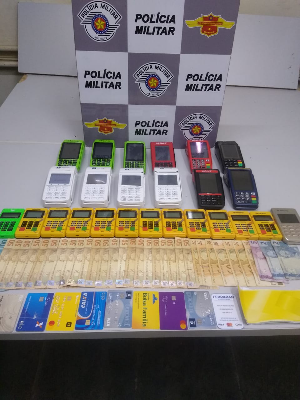 Polícia Rodoviária prende quadrilha de estelionatários em Araraquara