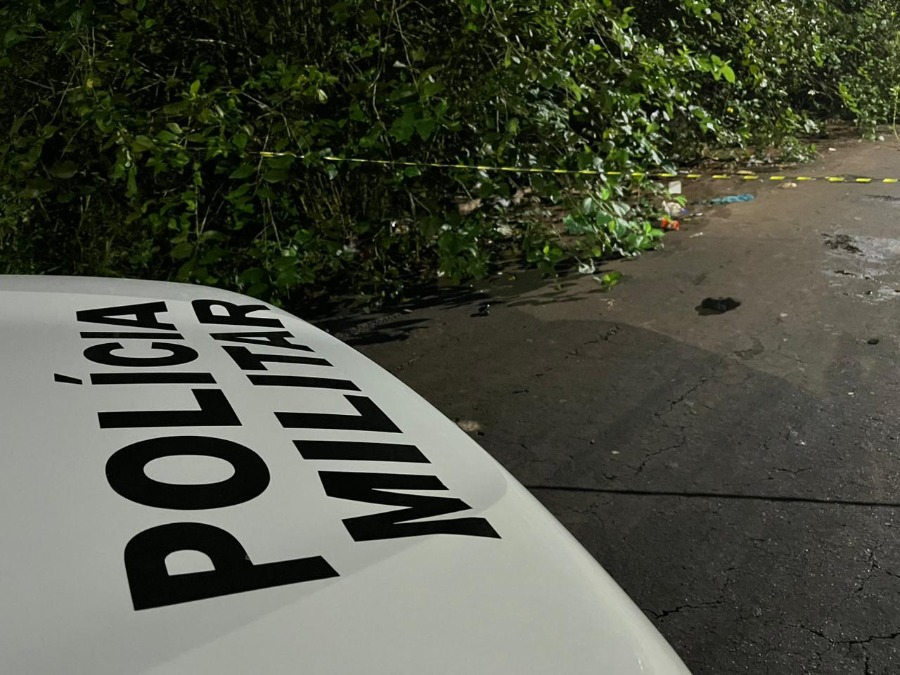 Mulher é detida pela PM após esfaquear homem no Jardim Paraíso