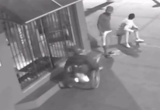 VÍDEO: Cadeirante e comparsas voltam a agir e tentam furtar açougue no Jardim Santa Júlia