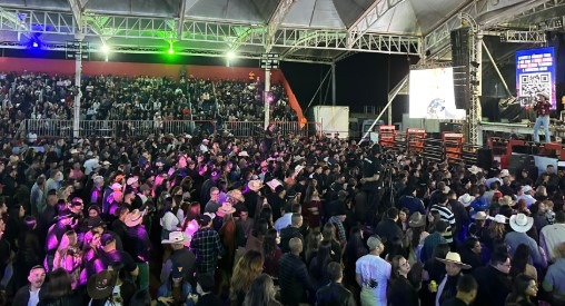 Gavião Peixoto sacrifica tradição cultural diante de colapso financeiro causado por reformas estaduais