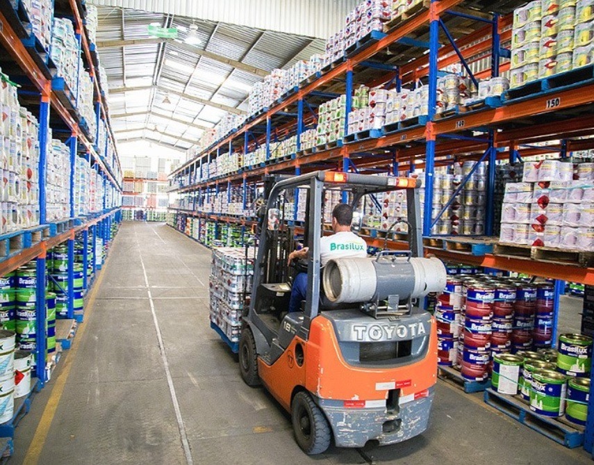 Indústria de tintas abre vagas em Matão e Araraquara; oportunidades incluem produção, logística e laboratório