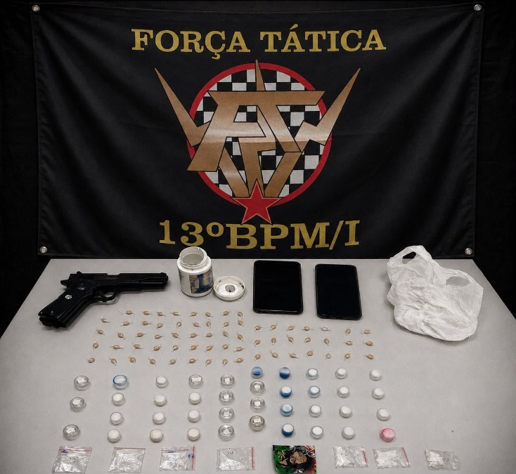 Força Tática prende jovem com drogas em ponto de tráfico na Vila Yamada