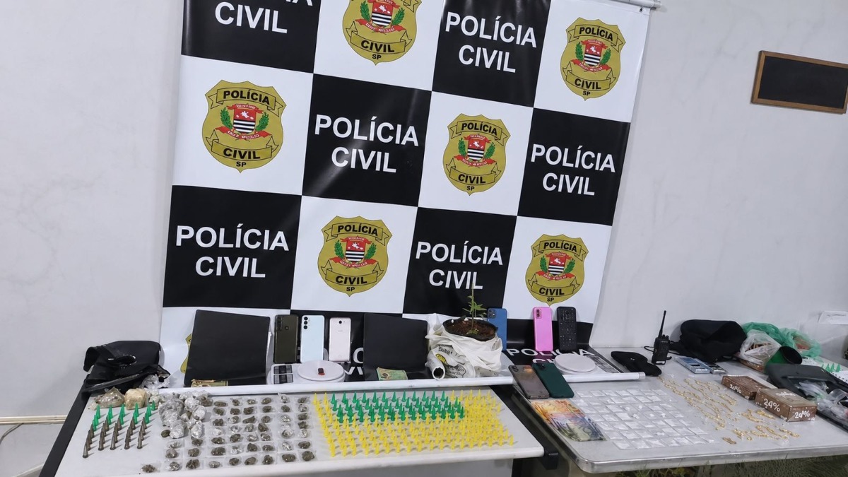 VÍDEO: Polícia Civil prende trio e apreende adolescente com drogas e dinheiro em Santa Lúcia