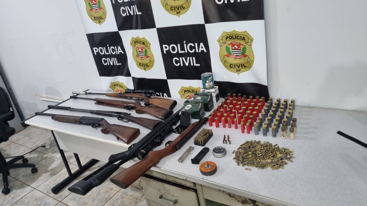 VÍDEO: Empresário preso com armas e munições em Américo deixa a prisão