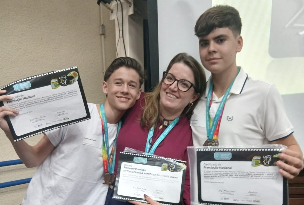 Alunos de Boa Esperança do Sul são premiados por destaque em Olimpíada de Matemática