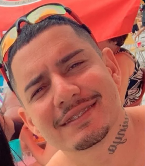 Motociclista morre após colisão com caminhão no Jardim Arco-Iris