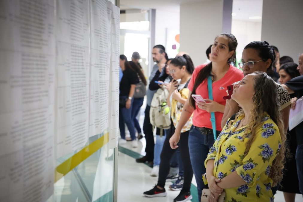 PAT de Araraquara divulga 34 vagas com oportunidades para auxiliar de manutenção, RH e motorista