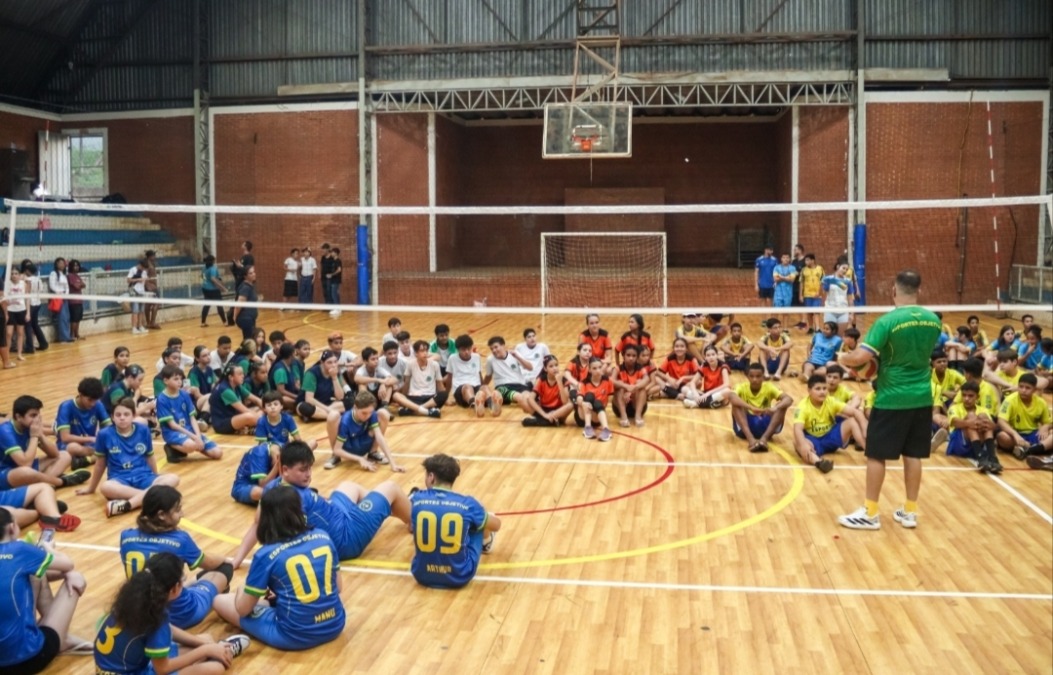 Torneio Interescolar de Vôlei é sucesso com cerca de 120 alunos em Boa Esperança do Sul