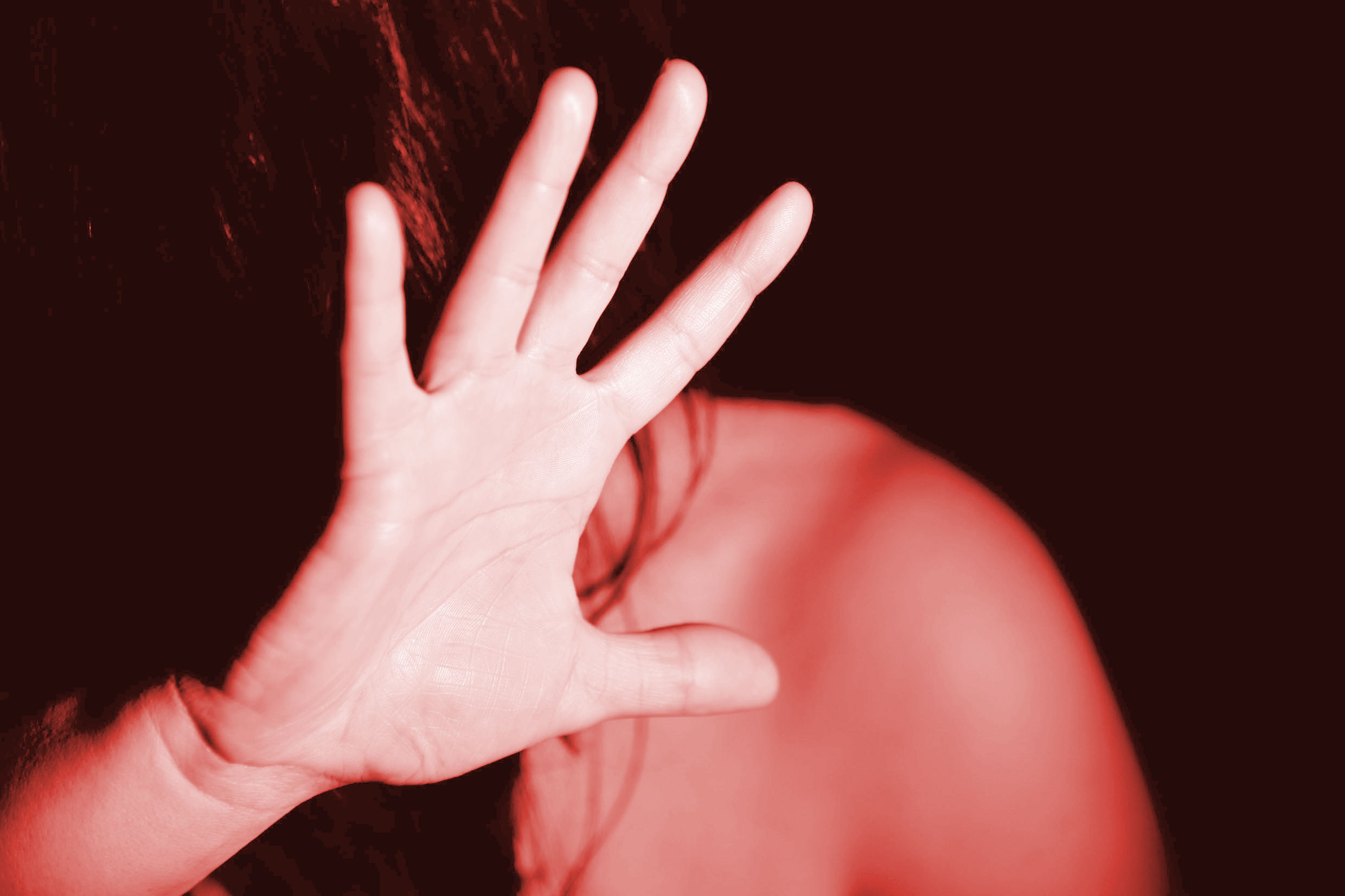 Ex-marido e irmãs agridem grávida em Araraquara