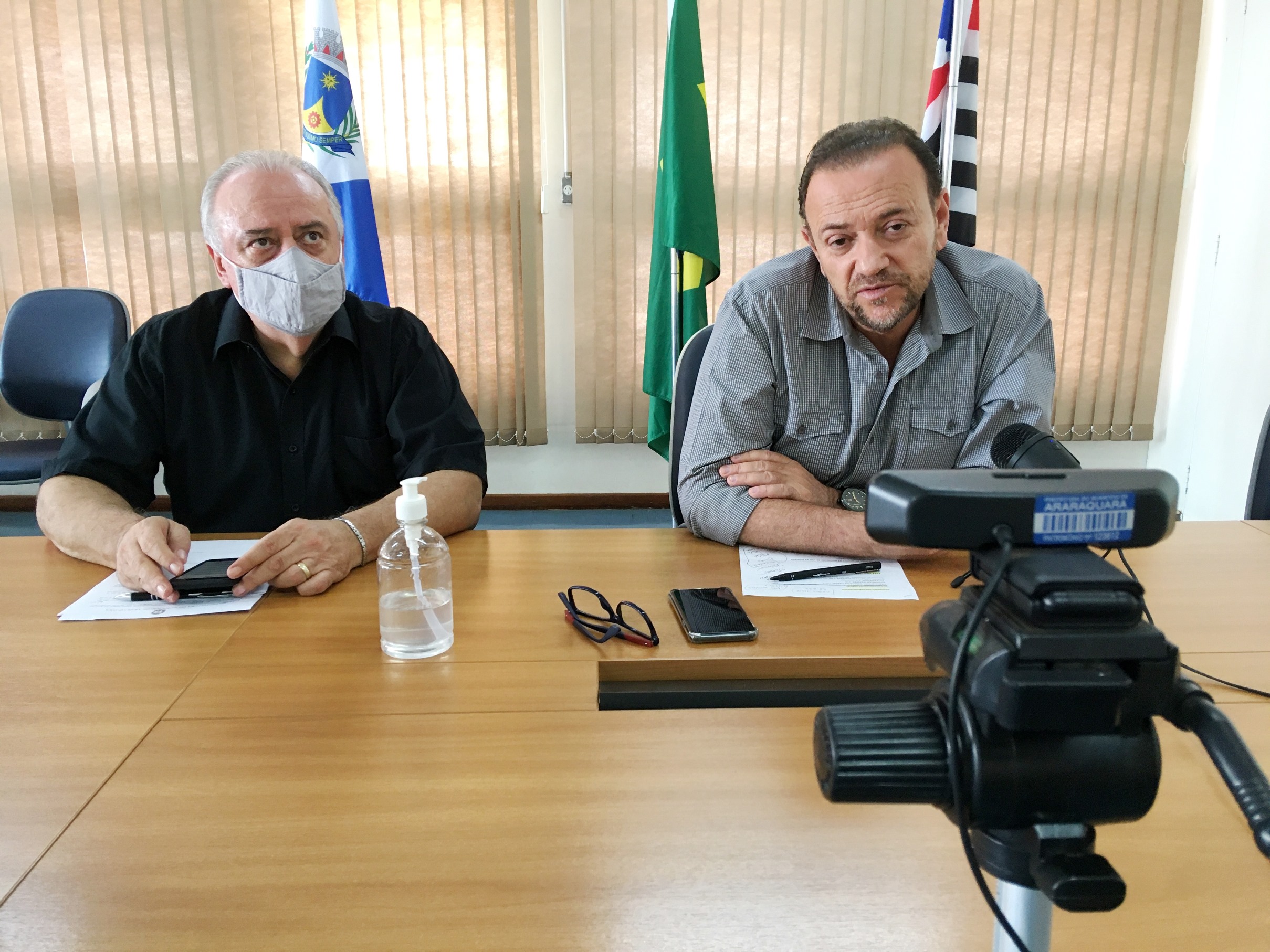 Nova cepa do coronavírus preocupa prefeitos e autoridades de saúde da região