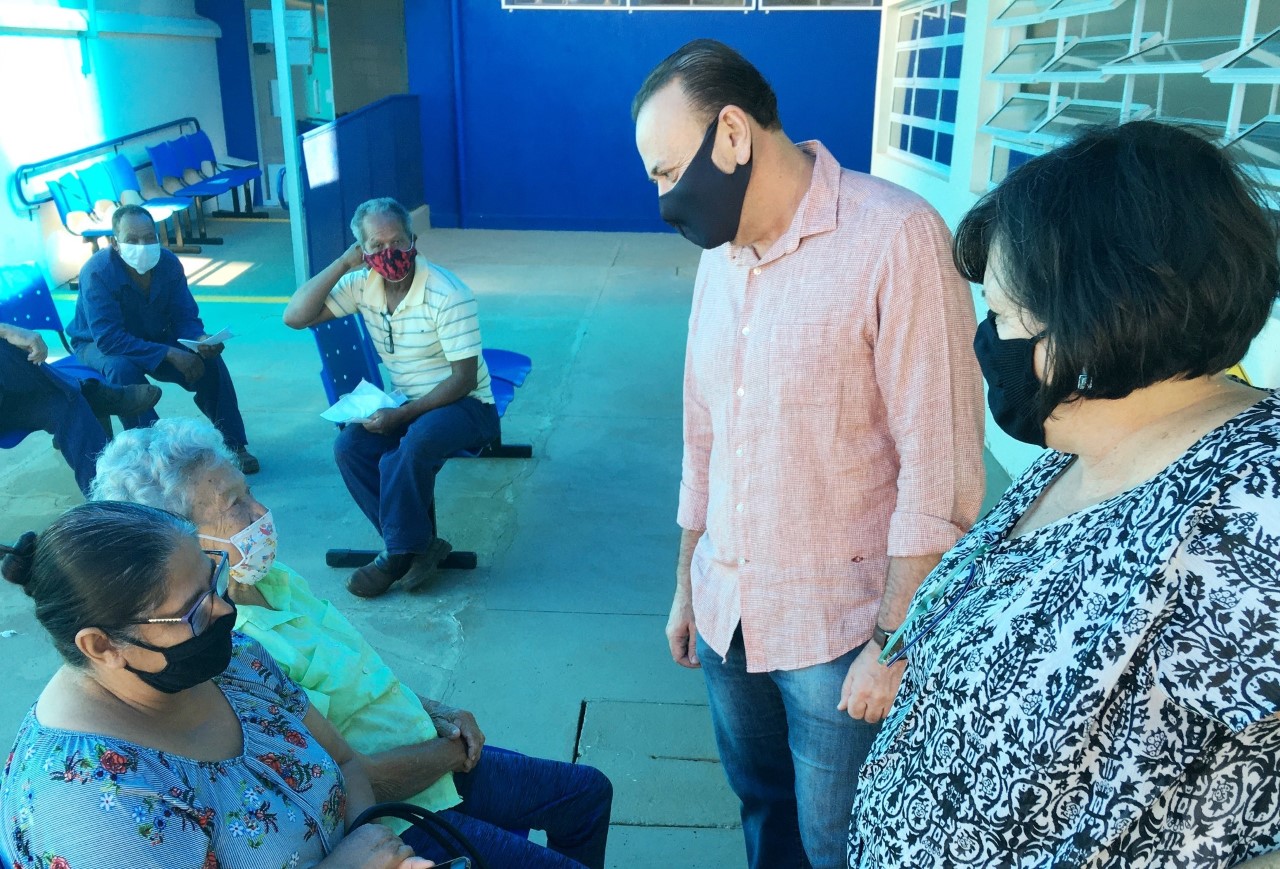 “Nós vamos ter que escolher quem internar”, diz Edinho sobre a situação do coronavírus na cidade