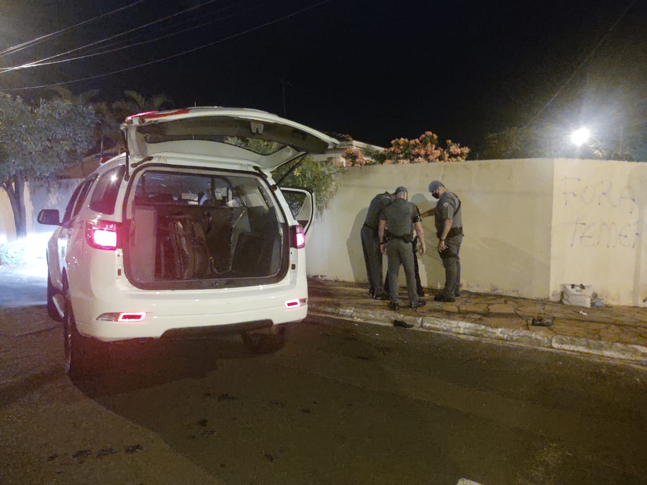 Criminoso comete roubo no Burger King de Araraquara