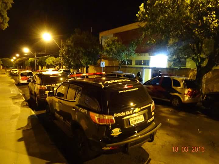 Polícia prende jovem com crack e maconha no Jardim América