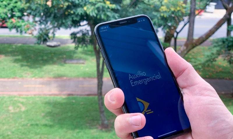 Caixa paga hoje auxílio emergencial a nascidos em junho