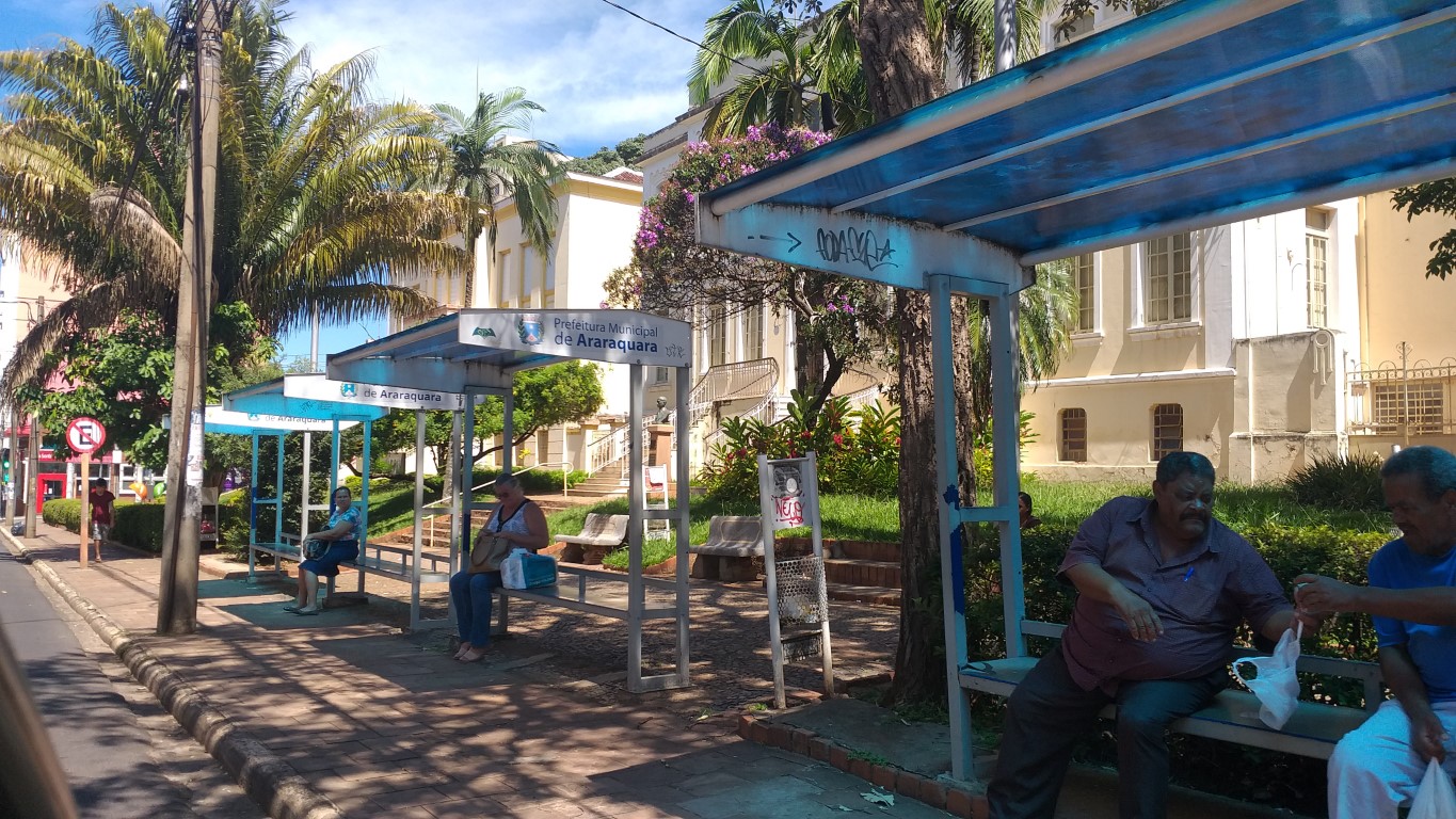 CTA estuda cortar gratuidade de idosos para reduzir circulação